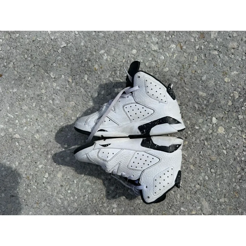 Jordan 6 Retro Sneakers White Black Reverse Oreo Basketball Little Kid Size 12C